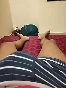 Snapshot of Vij717 chatting on 02/14/25, 03:05 Vij717 online show from 02/14/25, 03:05