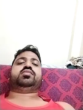 Snapshot of Vij717 chatting on 02/18/25, 02:27 Vij717 online show from 02/18/25, 02:27