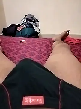 Snapshot of Vij717 chatting on 02/26/25, 12:38 Vij717 online show from 02/26/25, 12:38