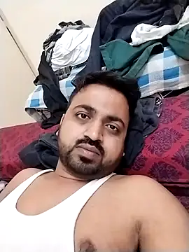 Snapshot of Vij717 chatting on 03/11/25, 02:40 Vij717 online show from 03/11/25, 02:40