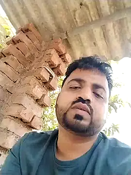 Snapshot of Vij717 chatting on 03/16/25, 07:15 Vij717 online show from 03/16/25, 07:15