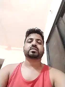 Snapshot of Vij717 chatting on 03/18/25, 06:26 Vij717 online show from 03/18/25, 06:26