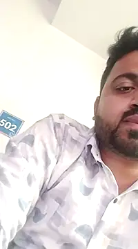 Snapshot of Vij717 chatting on 03/21/25, 12:06 Vij717 online show from 03/21/25, 12:06