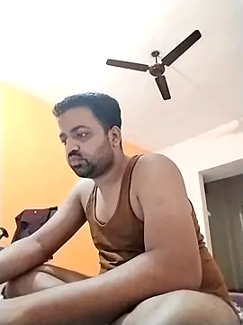 Snapshot of Vij717 chatting on 09/25/25, 11:08 Vij717 online show from 09/25/25, 11:08