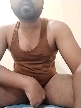 Snapshot of Vij717 chatting on 10/14/25, 12:00 Vij717 online show from 10/14/25, 12:00