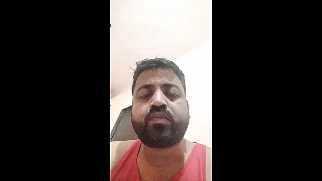 Snapshot of Vij717 chatting on 12/15/25, 09:52 Vij717 online show from 12/15/25, 09:52