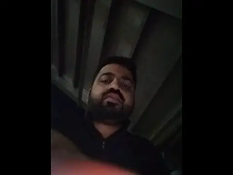 Snapshot of Vij717 chatting on 12/20/25, 12:29 Vij717 online show from 12/20/25, 12:29