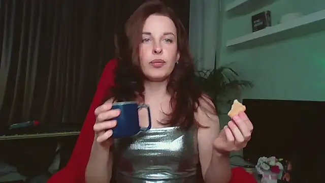 MollyBer online show from 03/22/26, 05:38