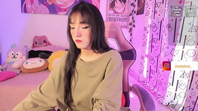 Snapshot of sussanx chatting on 03/17/25, 09:55 sussanx online show from 03/17/25, 09:55