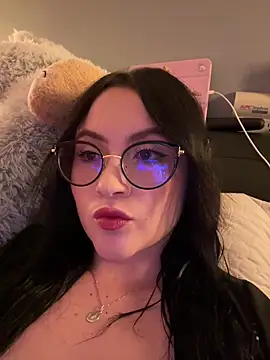 ValentinaOrtiz3 online show from 02/26/26, 10:42