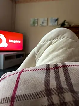 Snapshot of key18cm chatting on 11/09/25, 02:37 key18cm online show from 11/09/25, 02:37