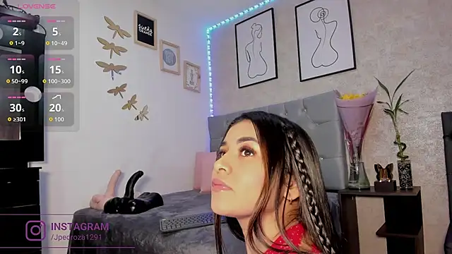 Snapshot of crystal_beennz chatting on 05/08/26, 01:22 crystal beennz online show from 05/08/26, 01:22