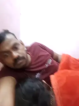 Snapshot of Hot_couple493 chatting on 02/12/25, 12:48 Hot couple493 online show from 02/12/25, 12:48