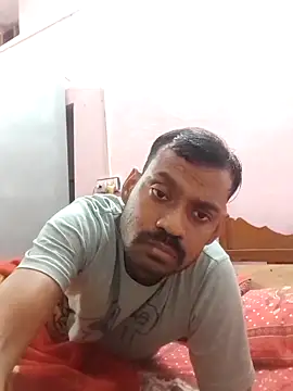 Snapshot of Hot_couple493 chatting on 02/12/25, 08:29 Hot couple493 online show from 02/12/25, 08:29