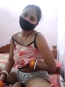 Snapshot of Hot_couple493 chatting on 02/18/25, 08:03 Hot couple493 online show from 02/18/25, 08:03