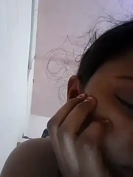 Snapshot of Hot_couple493 chatting on 02/22/25, 11:13 Hot couple493 online show from 02/22/25, 11:13