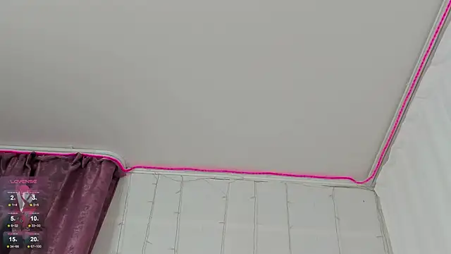 Snapshot of b4by_Emilia chatting on 03/07/25, 09:29 b4by Emilia online show from 03/07/25, 09:29