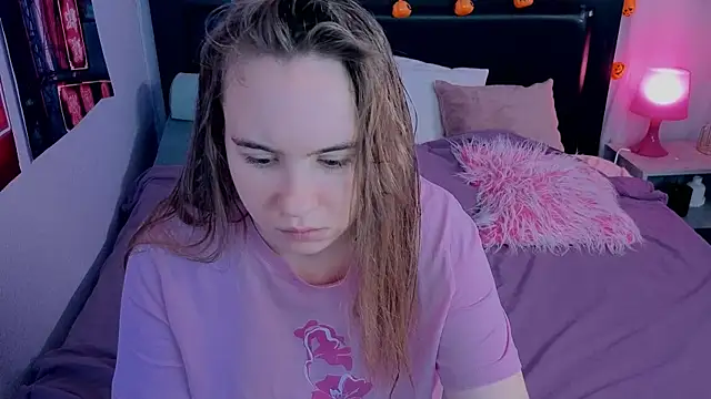 Snapshot of Lika_0ne chatting on 11/30/25, 11:03 Lika 0ne online show from 11/30/25, 11:03