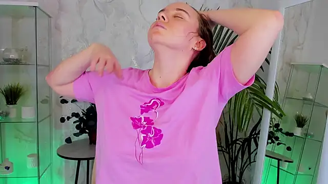 Lika 0ne online show from 01/17/26, 06:51