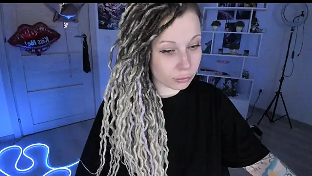 HoneySallyMoore online show from 02/05/26, 11:20