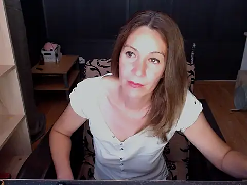 hannaha online show from 05/28/26, 06:16