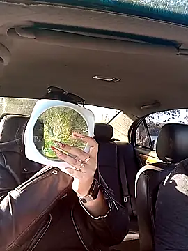 Greta Tamar online show from 10/07/25, 05:37