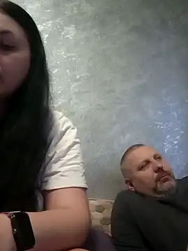 Greta Tamar online show from 12/04/25, 05:39