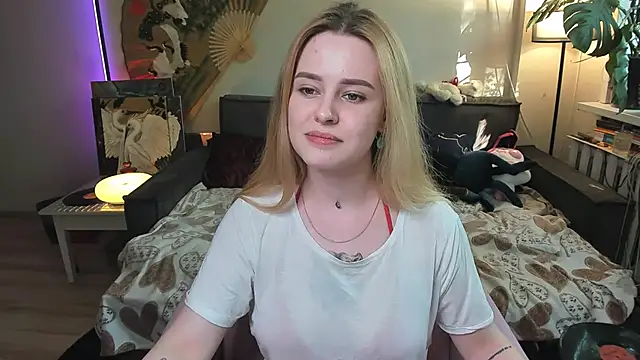 Snapshot of Alexa_Pirs chatting on 05/06/26, 02:55 Alexa Pirs online show from 05/06/26, 02:55