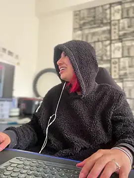 Scarlett-LS online show from 03/07/25, 04:11