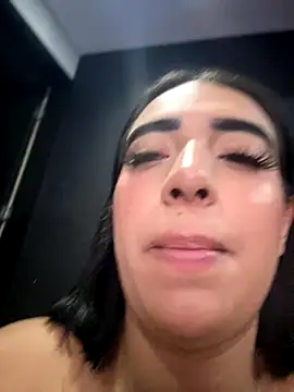 Scarlett-LS online show from 10/25/25, 01:35