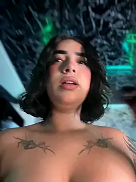 Scarlett-LS online show from 11/11/25, 01:38