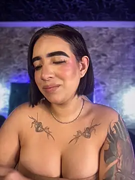 Scarlett-LS online show from 11/26/25, 02:23