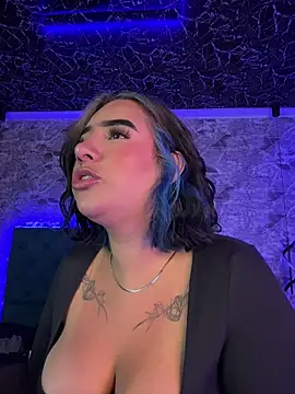 Scarlett-LS online show from 04/06/26, 02:42