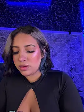 Snapshot of Scarlett-LS chatting on 07/10/26, 01:54 Scarlett-LS online show from 07/10/26, 01:54