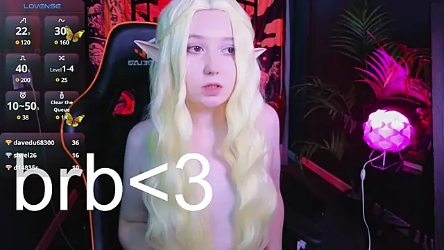 Snapshot of MizukiNoYoru chatting on 03/06/25, 12:41 MizukiNoYoru online show from 03/06/25, 12:41