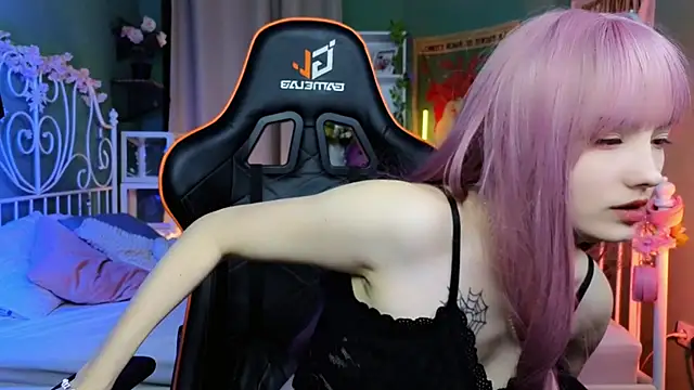 Akemi Sora  online show from 03/04/25, 06:18