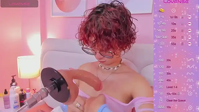 Snapshot of linda_sofi__ chatting on 02/25/25, 07:25 linda sofi online show from 02/25/25, 07:25