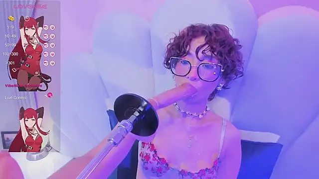 Snapshot of linda_sofi__ chatting on 03/07/25, 11:05 linda sofi online show from 03/07/25, 11:05