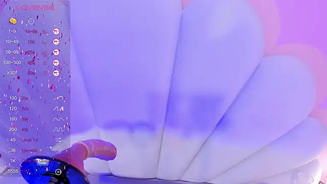 Snapshot of linda_sofi__ chatting on 03/16/25, 01:38 linda sofi online show from 03/16/25, 01:38