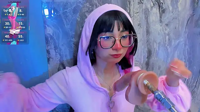 Snapshot of linda_sofi__ chatting on 10/21/25, 07:36 linda sofi online show from 10/21/25, 07:36