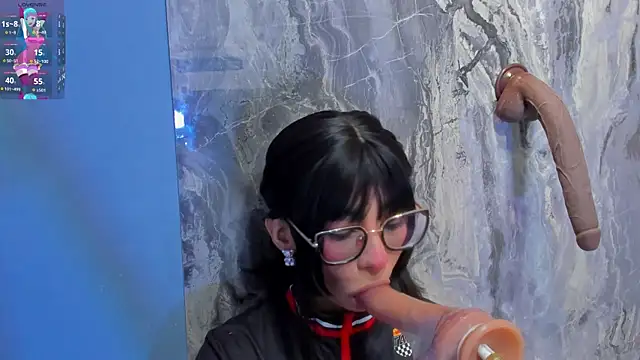 Snapshot of linda_sofi__ chatting on 10/23/25, 07:45 linda sofi online show from 10/23/25, 07:45