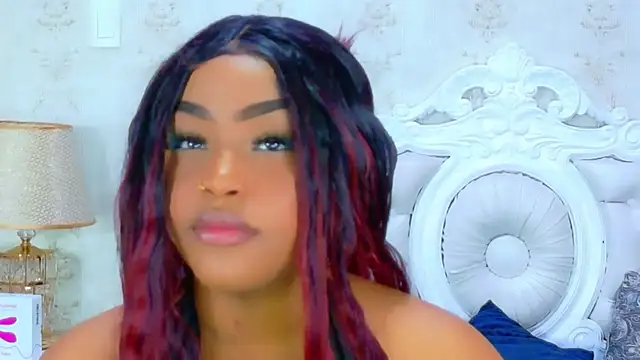 TianahGlow online show from 02/25/26, 07:45