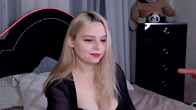 Snapshot of CLAIRE_VOGT chatting on 03/13/25, 06:16 CLAIRE VOGT online show from 03/13/25, 06:16