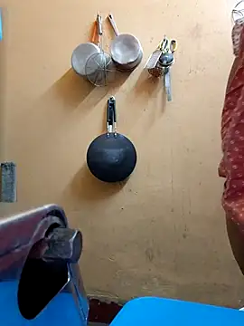 Lizza boudi online show from 12/04/25, 12:53