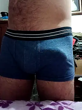 Snapshot of wAlewaxa chatting on 02/11/25, 04:22 wAlewaxa online show from 02/11/25, 04:22