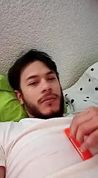 Snapshot of wAlewaxa chatting on 02/13/25, 05:37 wAlewaxa online show from 02/13/25, 05:37