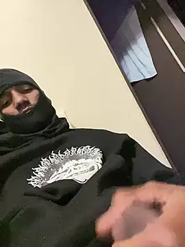 Snapshot of blackog27 chatting on 03/10/25, 11:27 blackog27 online show from 03/10/25, 11:27