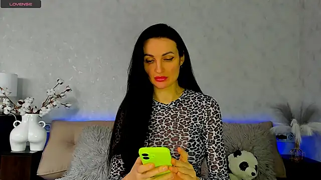 Tina Mart online show from 02/16/26, 08:54