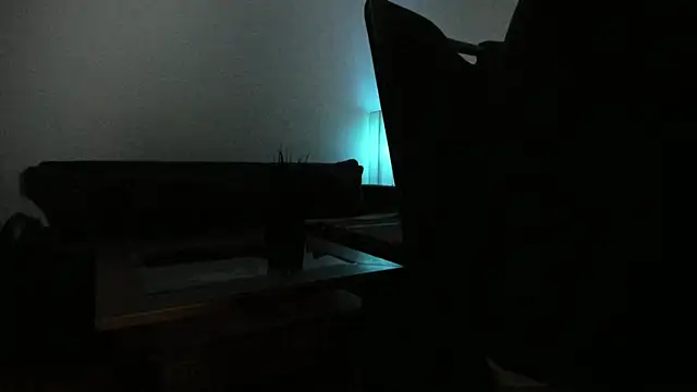 molicaremolicare online show from 10/23/25, 09:02