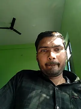 Snapshot of ccuteboyyyy chatting on 03/03/25, 04:58 ccuteboyyyy online show from 03/03/25, 04:58